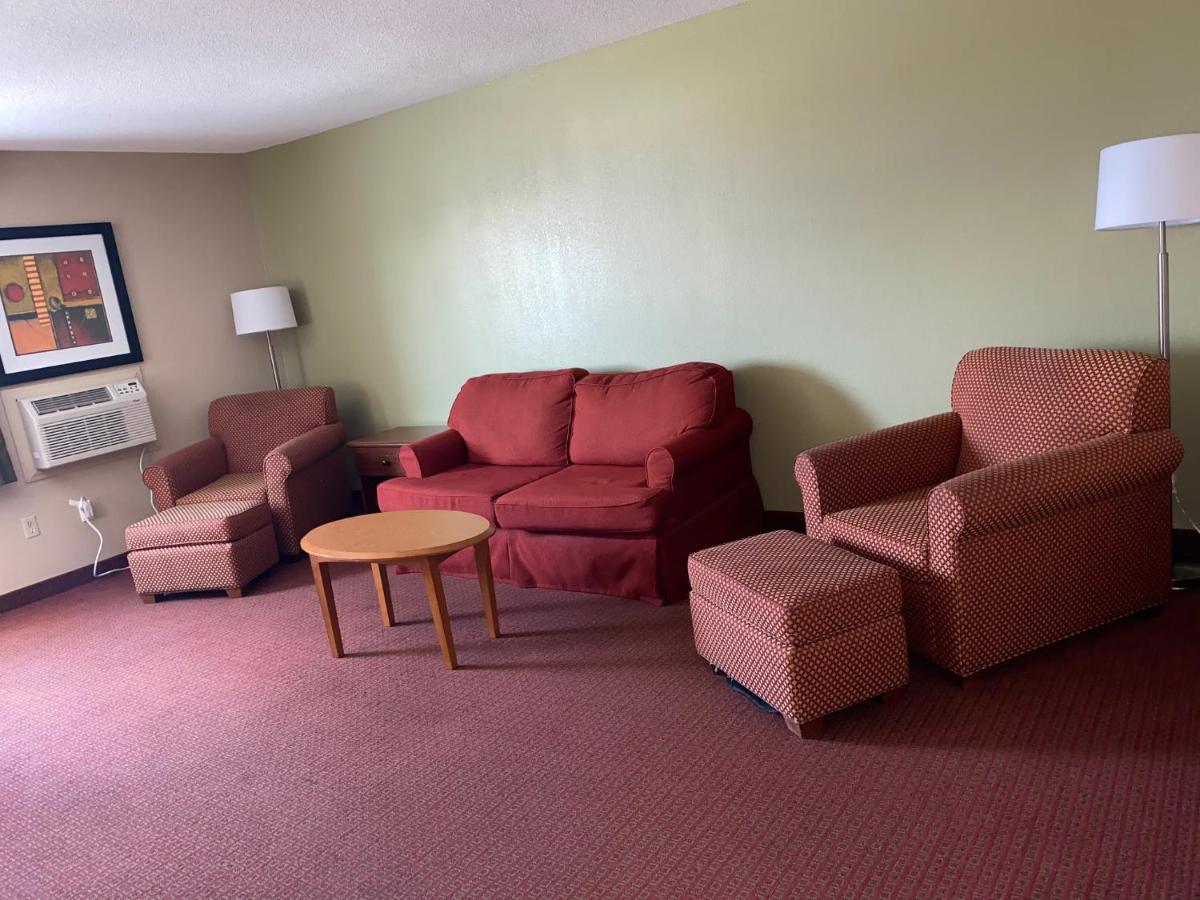 Hotel Baymont By Wyndham